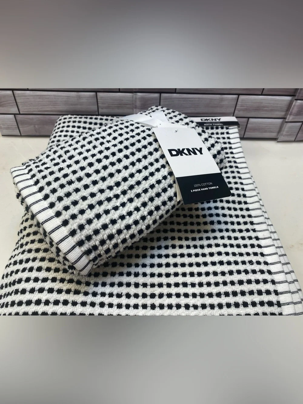 DKNY ❤️Cotton (1) Bath & (2)Hand Towel Set Black White Pattern NWT